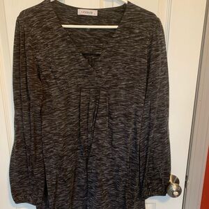 Adiva Heathered Black V-Neck Blouse